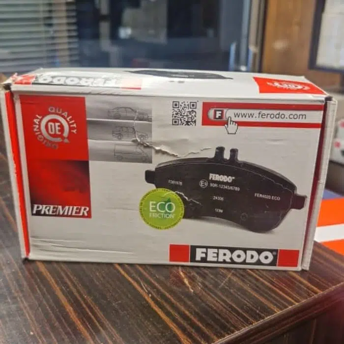 لنت جلو مگان فردو لنت جلو مگان فردو